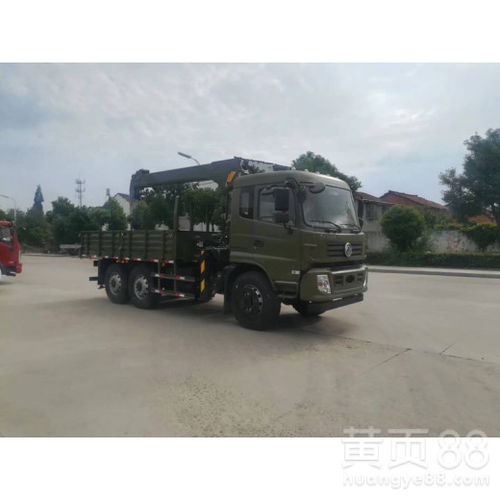 東風(fēng)六驅(qū)越野隨車吊新品上市 報(bào)價(jià)與性能全面解析